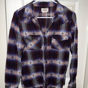 Shyanne Pearl Snap button down